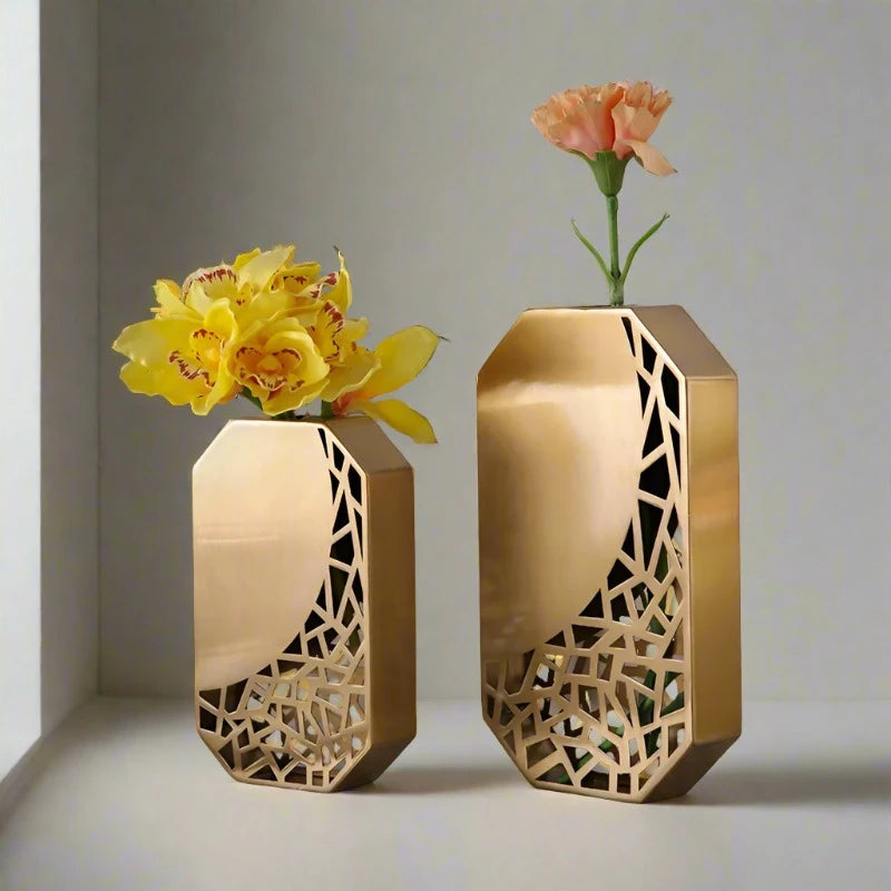 Vase Panthéon Doré - Timeless Vases