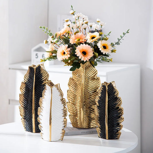 Vase Golden Leaf - Timeless Vases