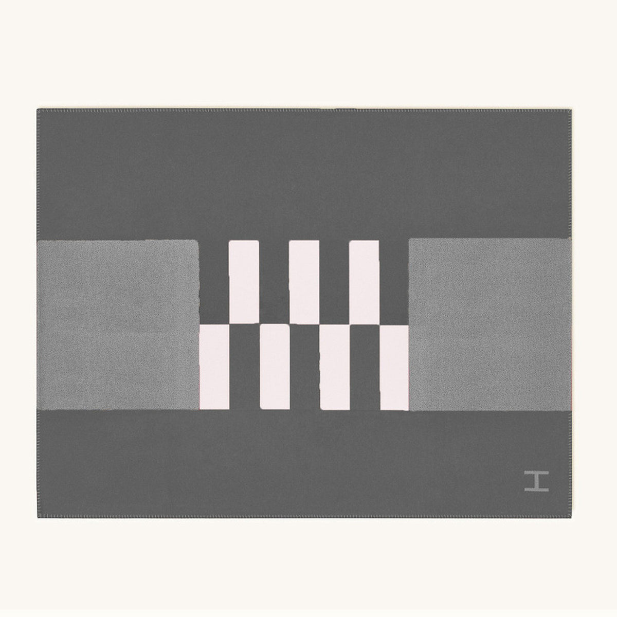 Plaid Luxe Éternel — Grey Geometric