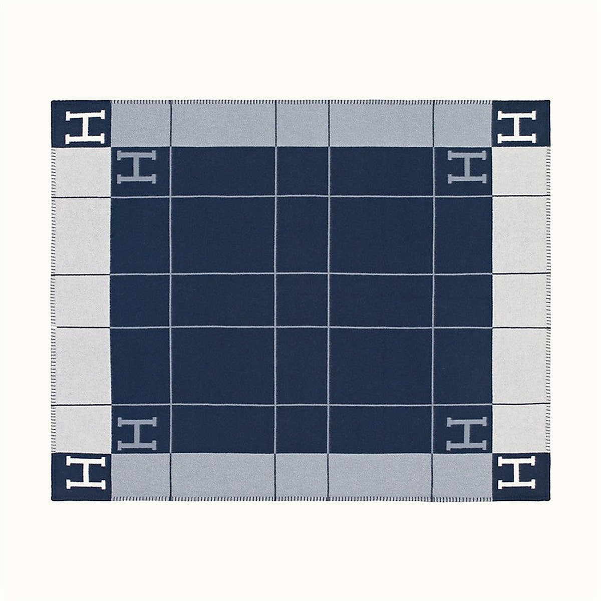 Plaid Luxe Éternel — Stripe Navy